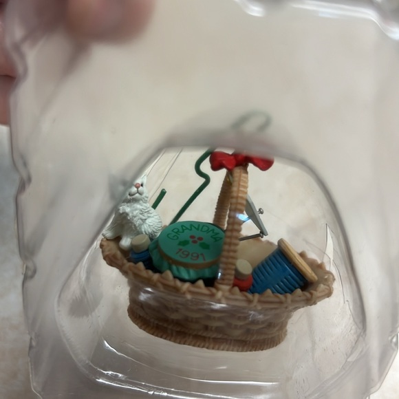 1991 With Love Ornament - Picture 5 of 6